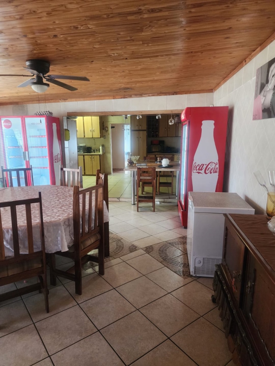 5 Bedroom Property for Sale in Meiringspark North West